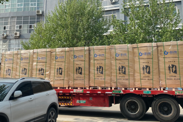 大批量購買冰淇淋機(jī)