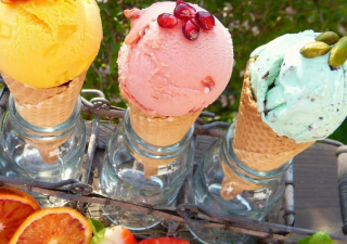 自動冰淇淋機器設備多少錢？